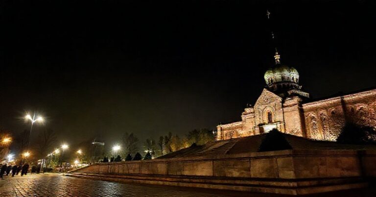 Kaplica Adoracji na Jasnej Górze - modernistyczna profanacja tradycji katolickiej