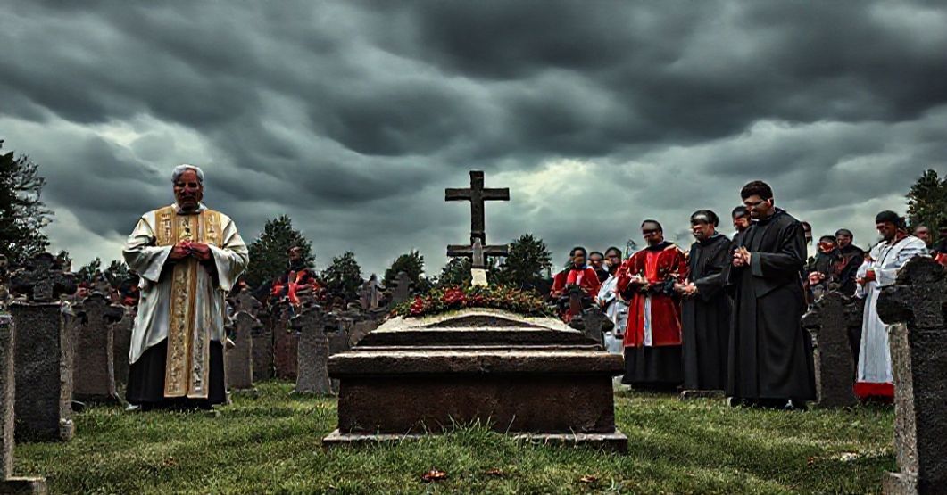 Tradycyjny katolicki cmentarz z grzbietem i modlącymi się wiernymi, symbolizujący duże rozczarowanie nauczaniem Bergoglio o śmierci i zbawieniu.