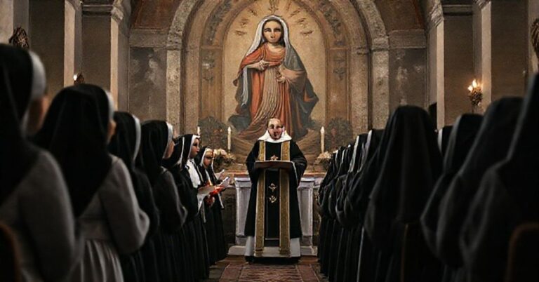 Sobotnia uroczystość 75-lecia Zgromadzenia Sióstr Franciszkanek Rycerstwa Niepokalanej w Strachocinie pod przewodnictwem 'abpa' Adama Szala.